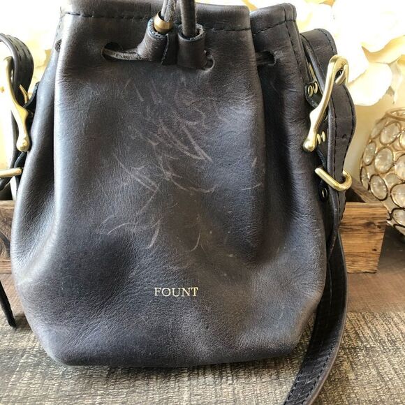 Fount Leather Bucket Bag - Picture 2 of 10